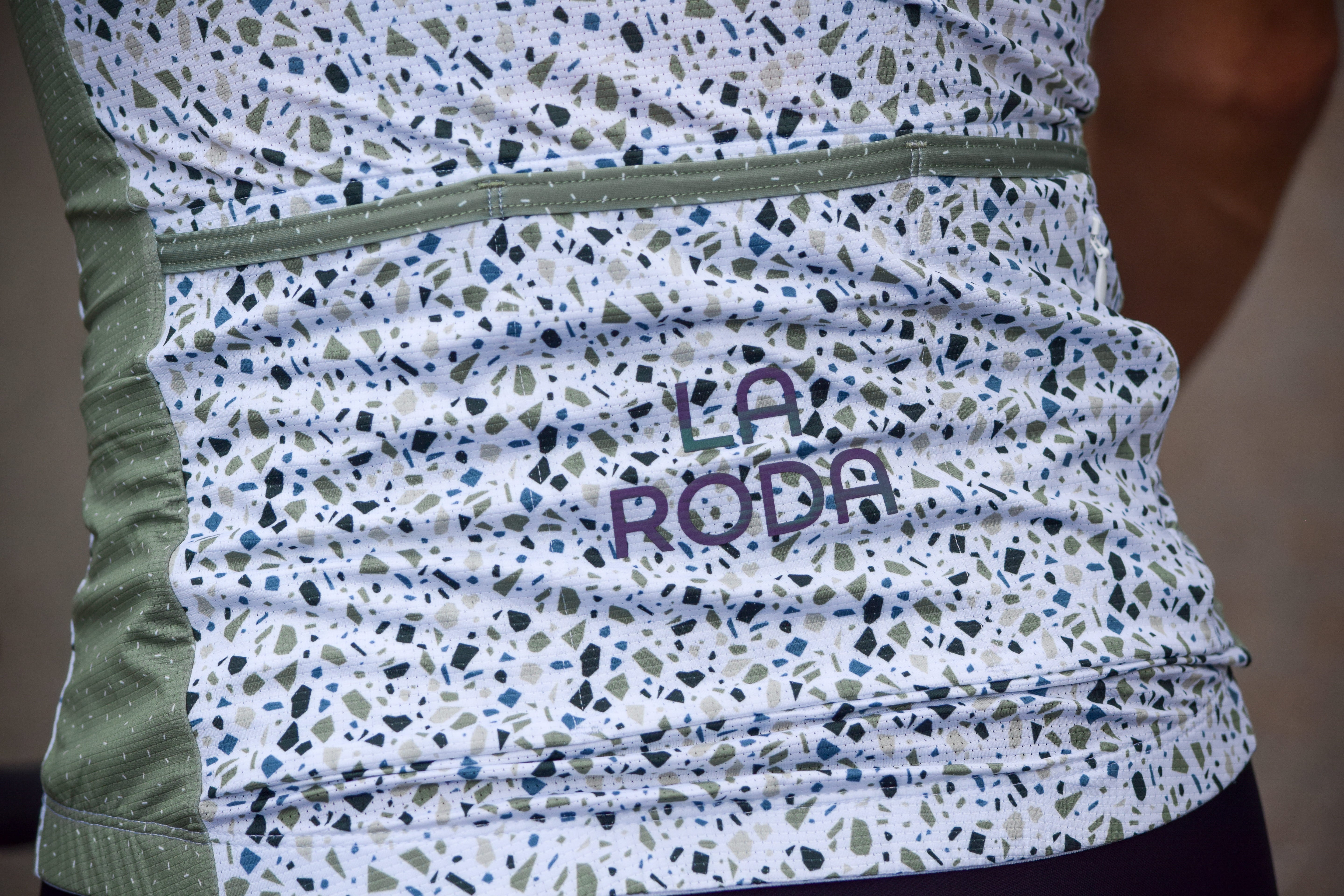 Haut vélo La roda Made in France col de la Madone vert olive