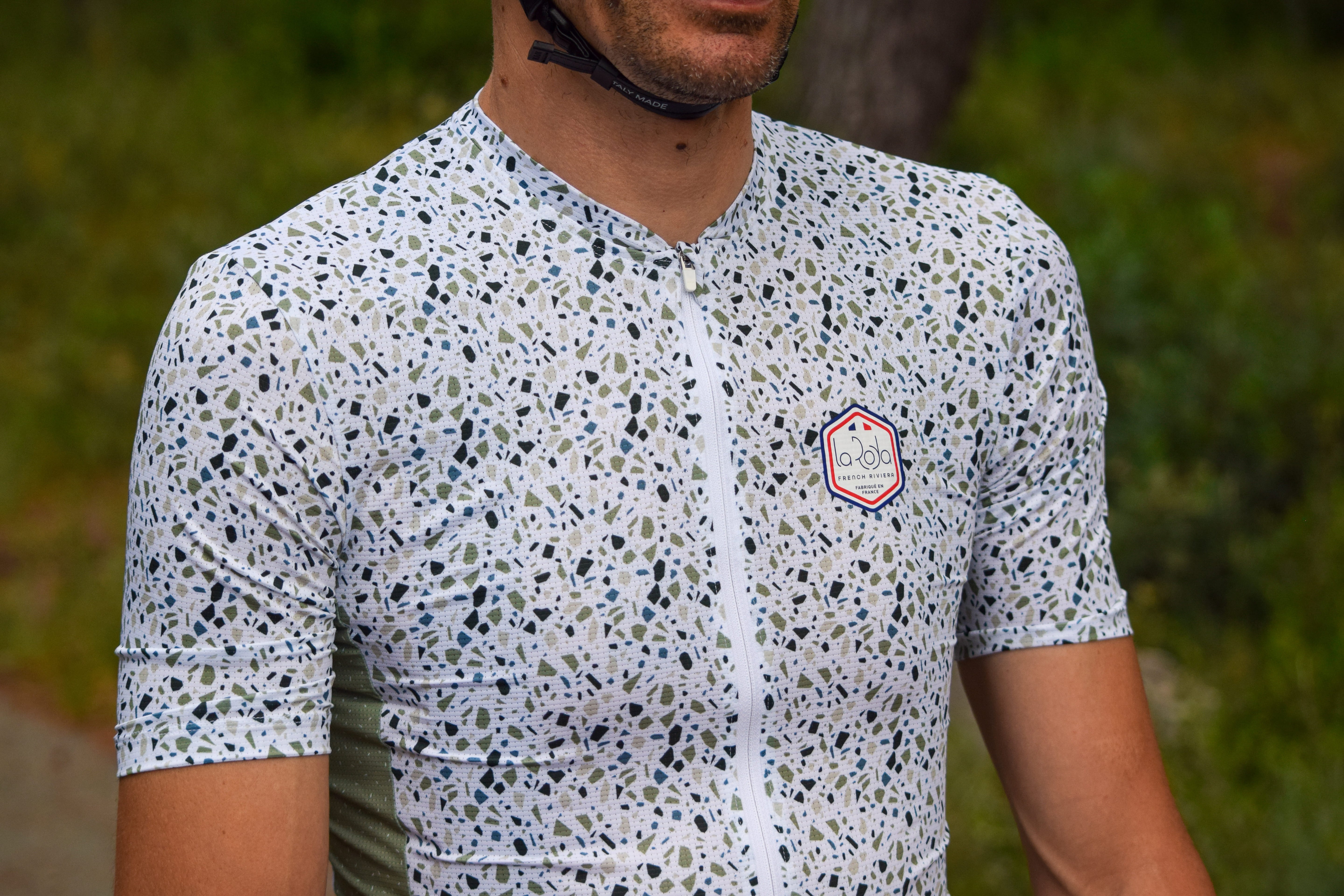 Haut vélo La roda Made in France col de la Madone vert olive