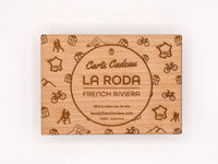 Carte cadeau en bois de chêne gravé au laser. Design élégant et minimaliste, mettant en valeur la personnalisation avec un message gravé.