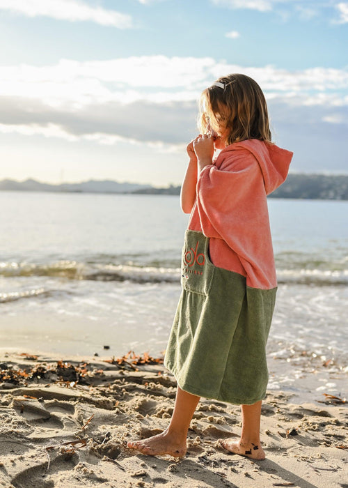 Poncho Enfant Rose-Kaki - La Roda French Riviera